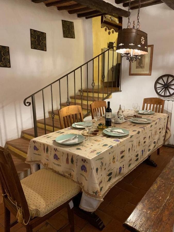 Апартаменты Maidalchini House Аквапенденте Экстерьер фото